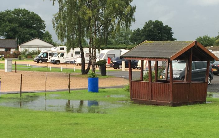 Campingwiese am Morgen in Stirling