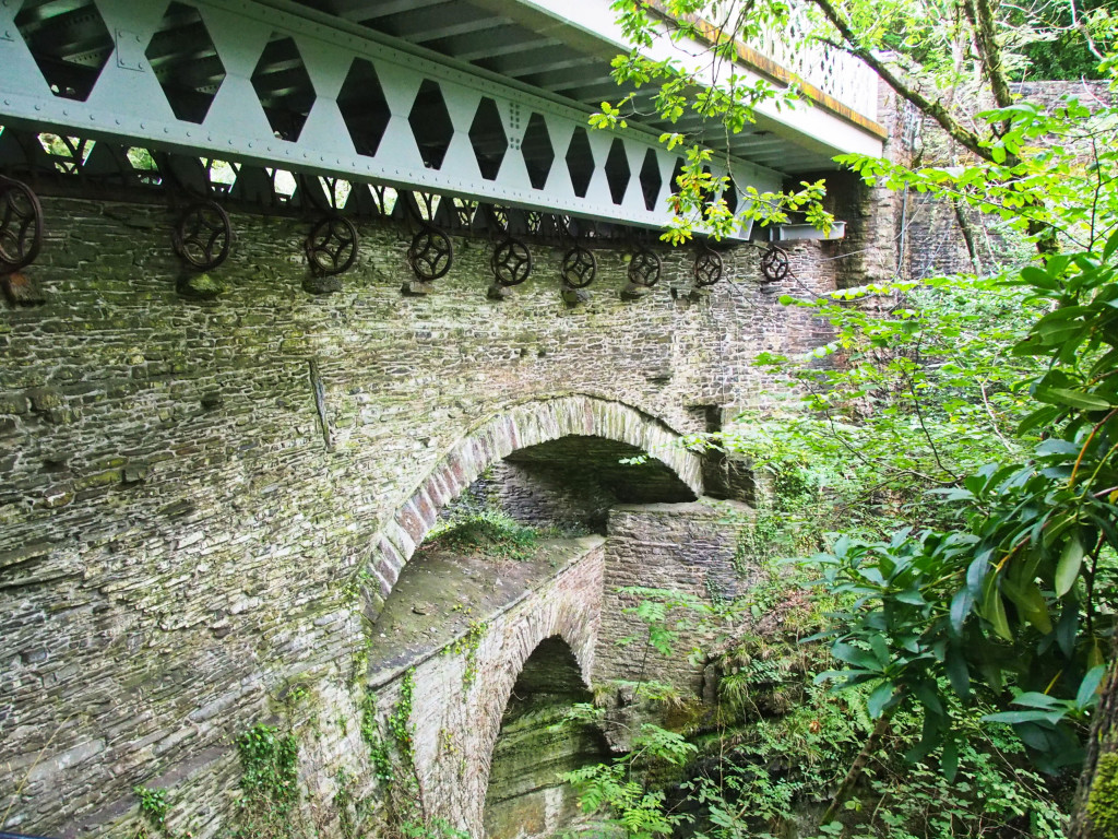 Devil's Bridge