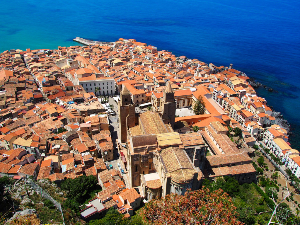 Altstadt von Cefalù mit Kathedrale