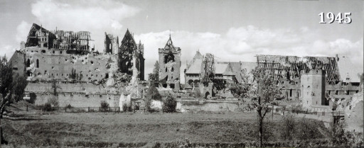 Zerstörung der Marienburg 1945
