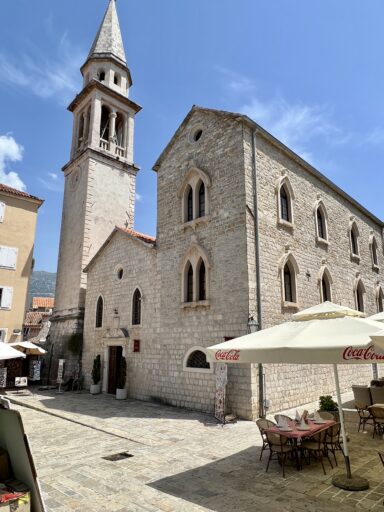 Katholische St. John‘s Kirche