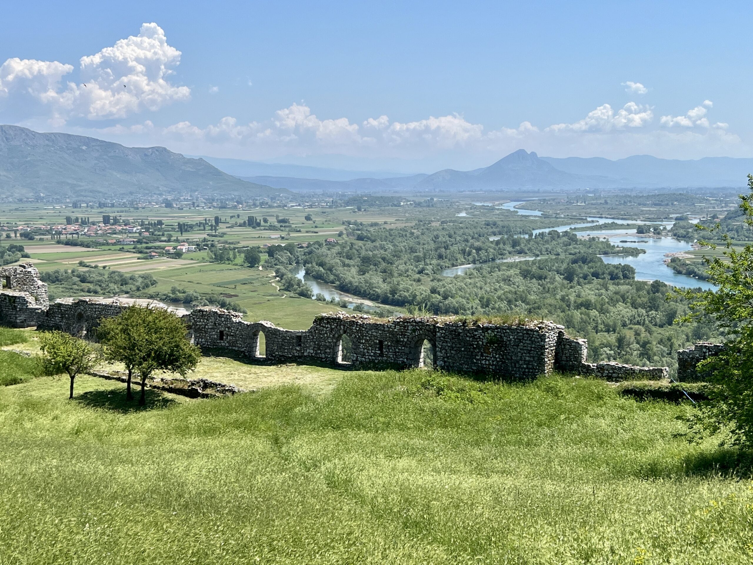 Blick auf Kir und Drin