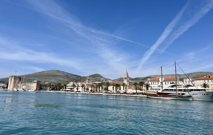 Promenade der Altstadt von Trogir