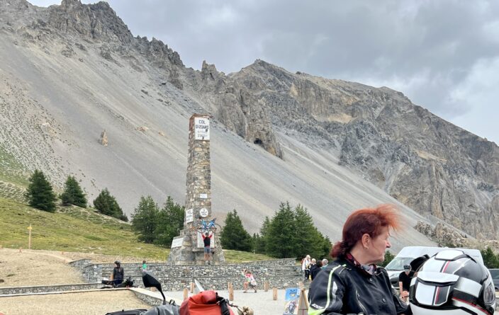 Obelisk am Col d‘Izoard (2360 m)