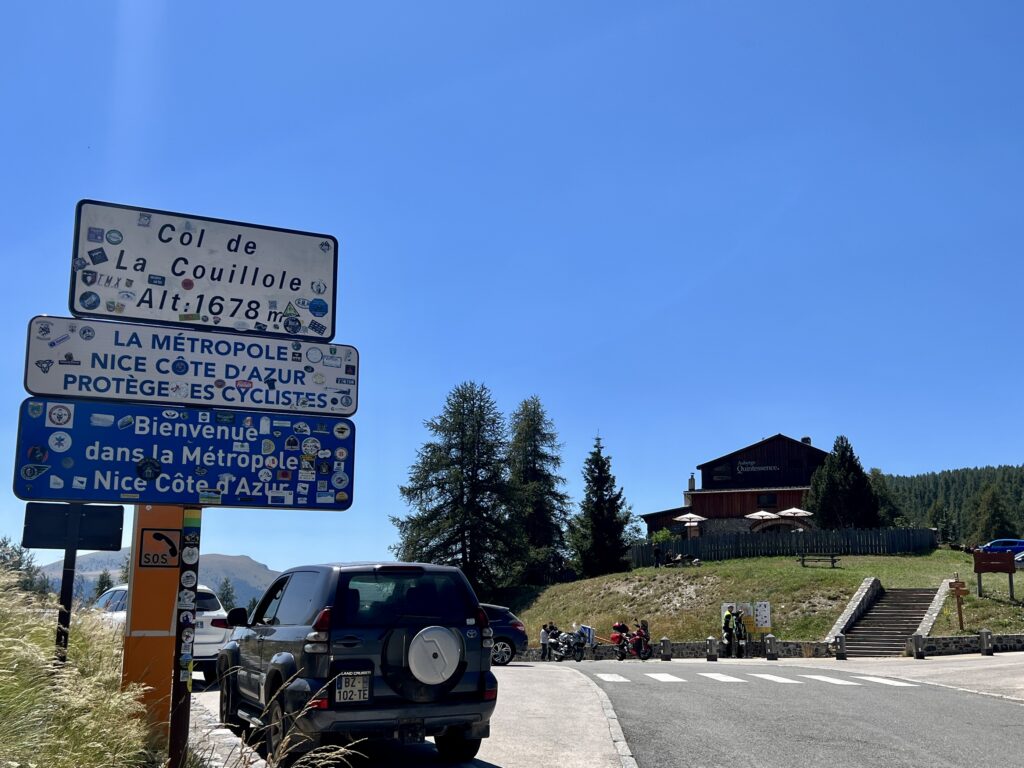 Es wird flacher, der Col de la Couillole (1678 m)