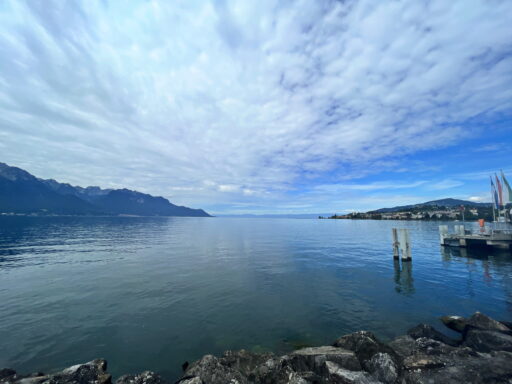 Blick über den Genfer See bei Montreaux