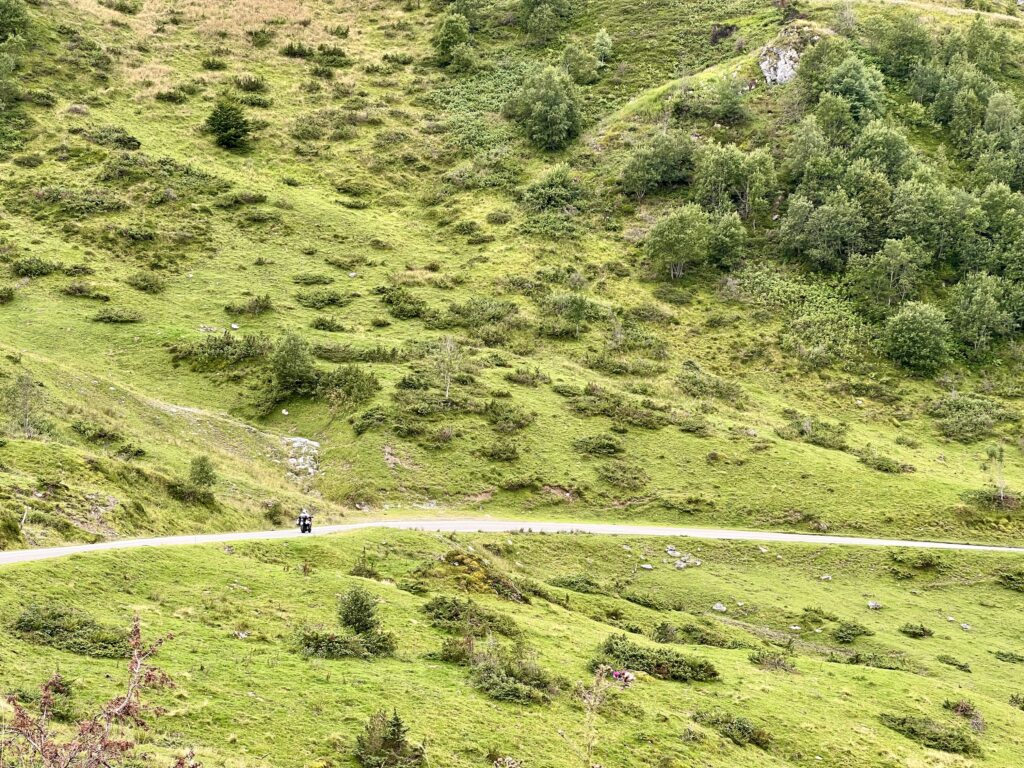 Abfahrt vom Col du Soulor (1474 m)