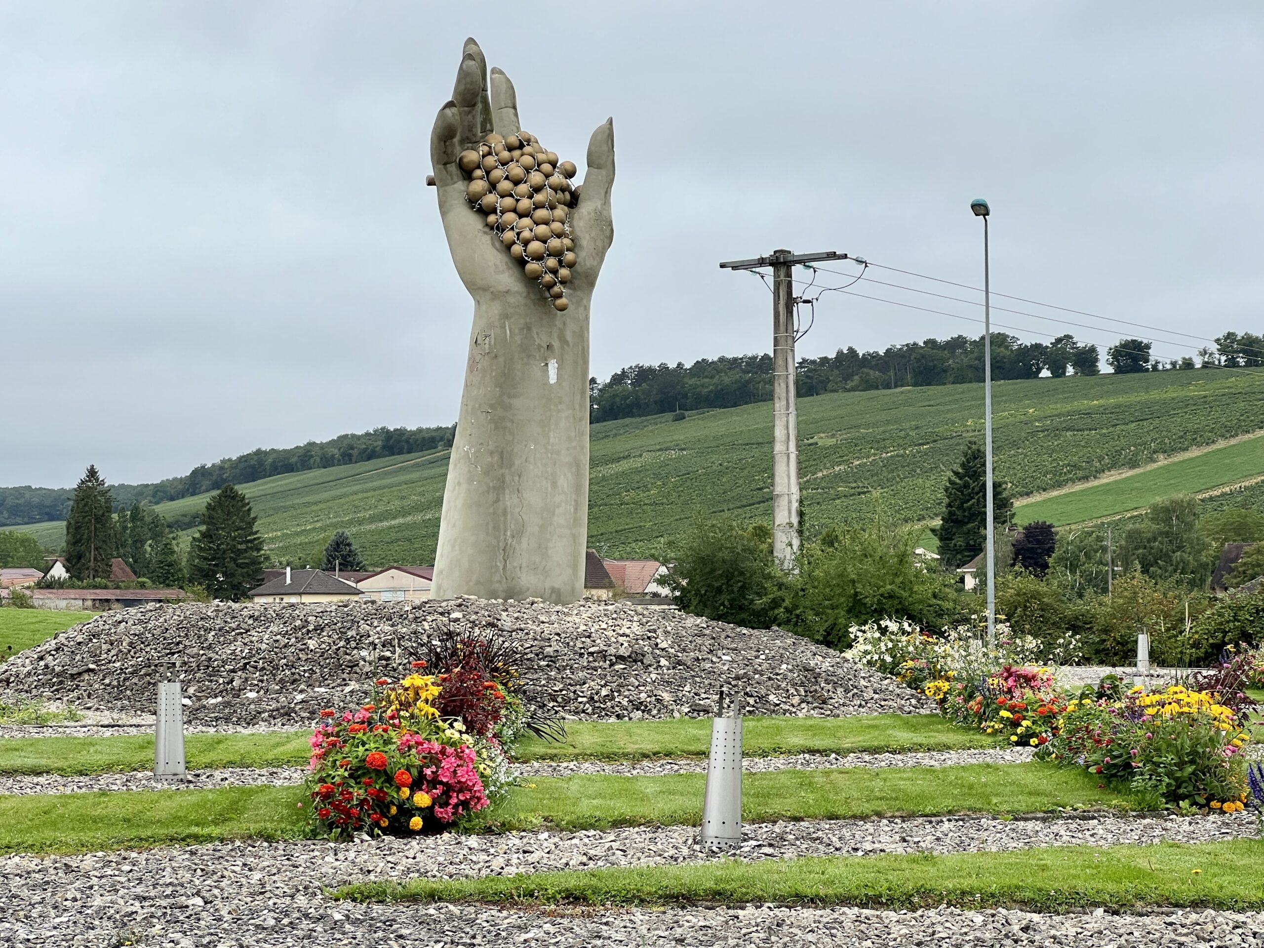 Kreisverkehr in Chablis