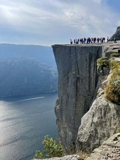 ... und da ist der Preikestolen